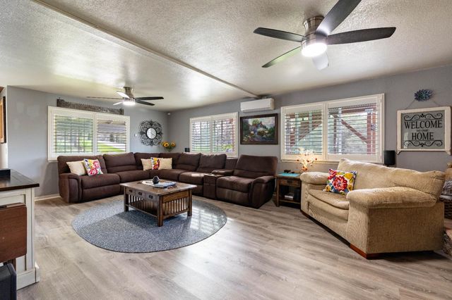 4760 Holly Dr, Shingle Springs, CA 95682