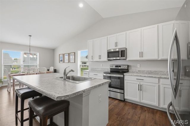 326 Dropseed Drive, Wentzville, MO 63385