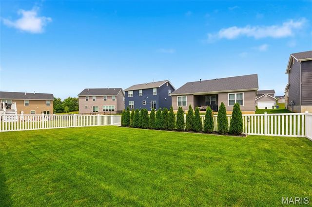 326 Dropseed Drive, Wentzville, MO 63385