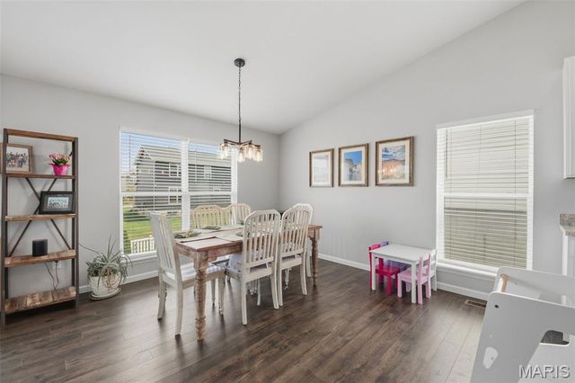326 Dropseed Drive, Wentzville, MO 63385