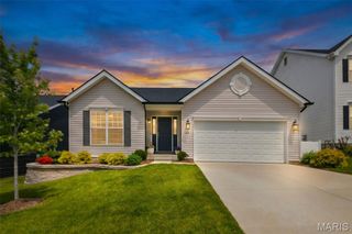 326 Dropseed Drive, Wentzville, MO 63385