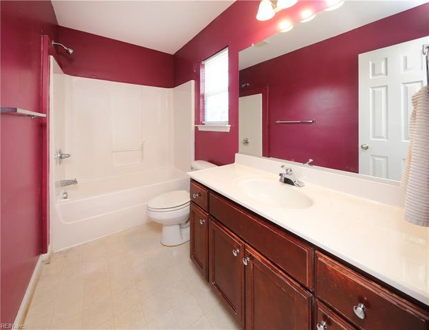2025 Freeney AVE, Suffolk, VA 23434