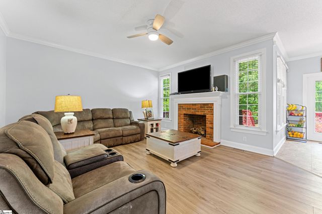 204 Bermuda Drive, Greenwood, SC 29649