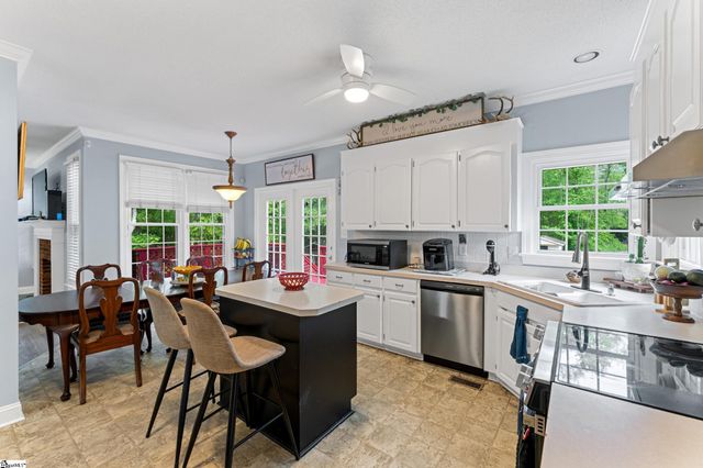 204 Bermuda Drive, Greenwood, SC 29649