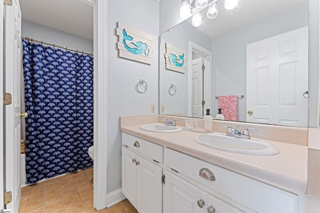 204 Bermuda Drive, Greenwood, SC 29649