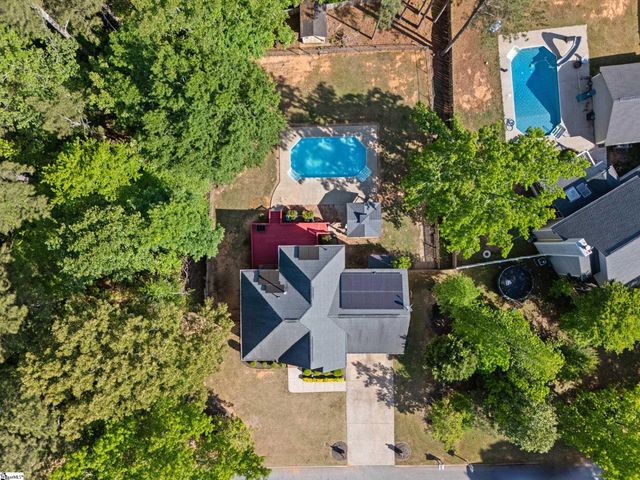 204 Bermuda Drive, Greenwood, SC 29649