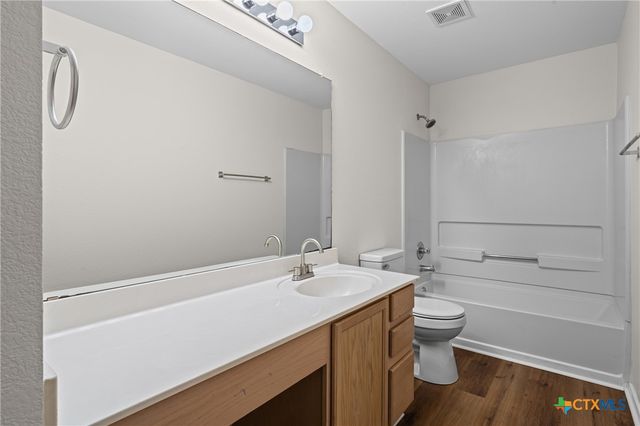 8505 Fallen Leaf Lane, Temple, TX 76502