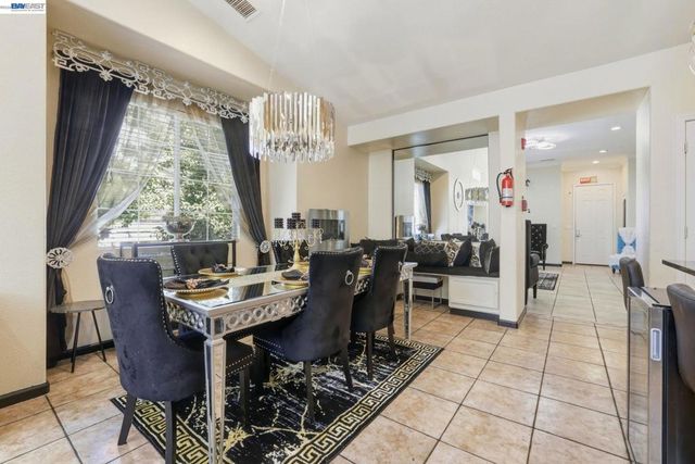 3209 Beretania Way, Sacramento, CA 95834