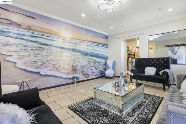 3209 Beretania Way, Sacramento, CA 95834