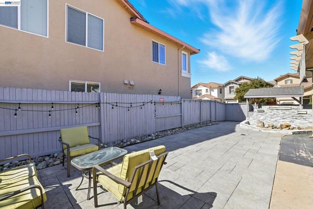 3209 Beretania Way, Sacramento, CA 95834