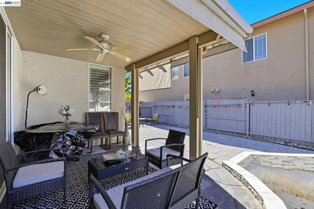 3209 Beretania Way, Sacramento, CA 95834