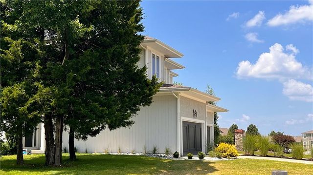 22315-22317 W 76th Street, Shawnee, KS 66227