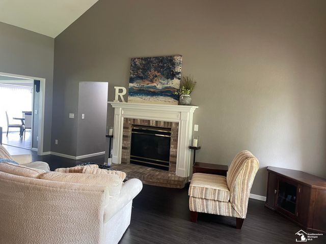 6755 Marzden Drive, Bedford Twp, MI 48144