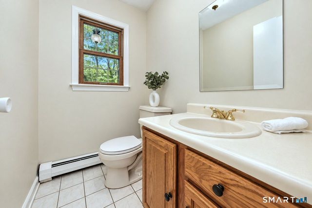 185 Nepas Road, Fairfield, CT 06825