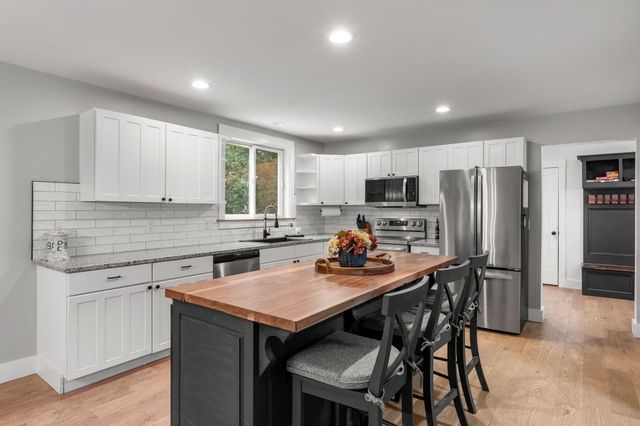 115 Kiahs Way, East Sandwich, MA 02537