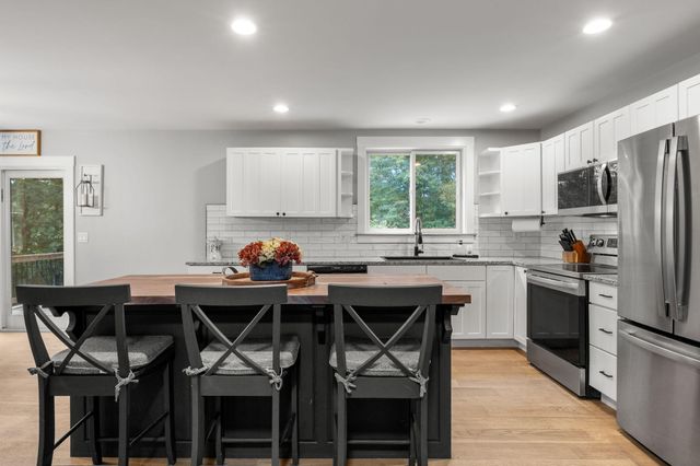 115 Kiahs Way, East Sandwich, MA 02537
