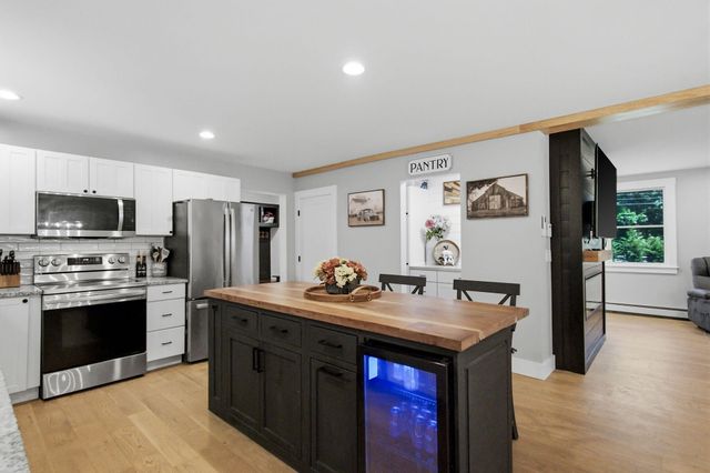 115 Kiahs Way, East Sandwich, MA 02537