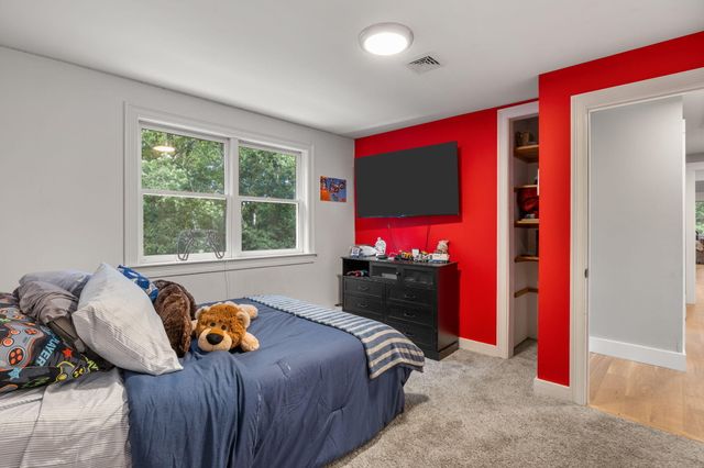 115 Kiahs Way, East Sandwich, MA 02537