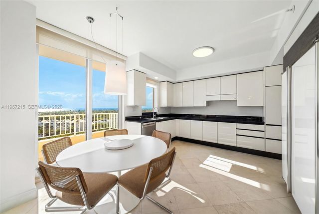 789 Crandon Blvd 1001, Key Biscayne, FL 33149