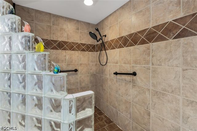 30720 Washington Loop RD, Punta Gorda, FL 33982