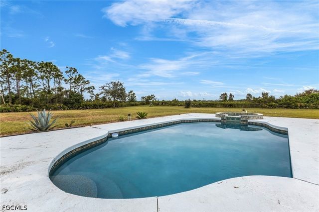 30720 Washington Loop RD, Punta Gorda, FL 33982