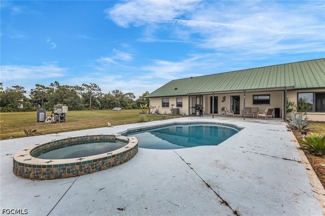 30720 Washington Loop RD, Punta Gorda, FL 33982