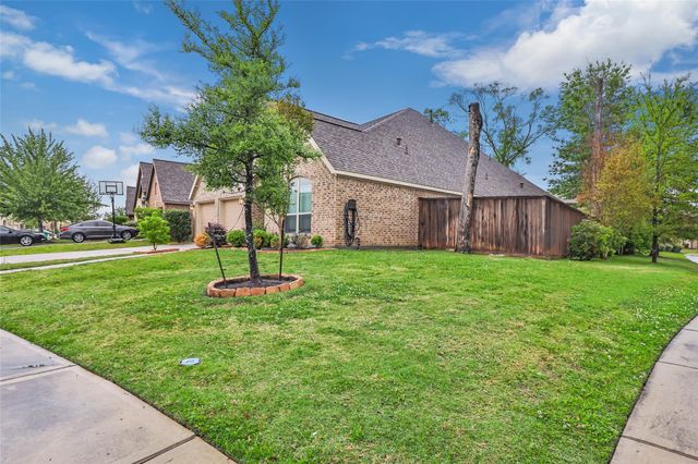 16802 Hemlock Grove Drive, Humble, TX 77346