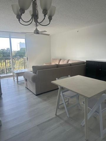 520 SE 5th Ave 1307, Fort Lauderdale, FL 33301