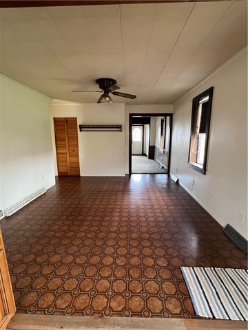 121 S Northview Ave, South New Castle Boro, PA 16102