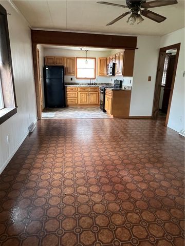 121 S Northview Ave, South New Castle Boro, PA 16102