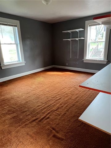 121 S Northview Ave, South New Castle Boro, PA 16102