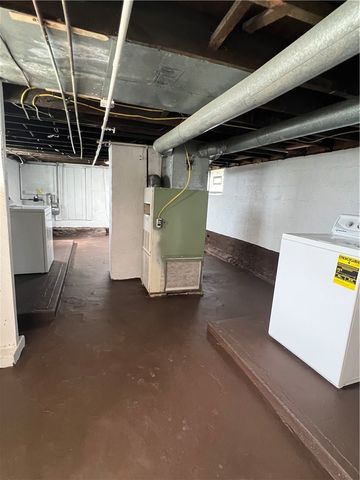 121 S Northview Ave, South New Castle Boro, PA 16102