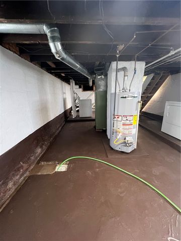 121 S Northview Ave, South New Castle Boro, PA 16102