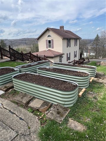 121 S Northview Ave, South New Castle Boro, PA 16102