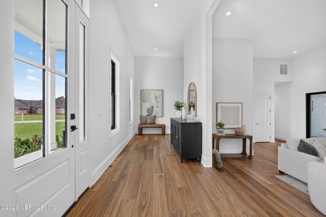 26 MARIA Place, Ponte Vedra Beach, FL 32082