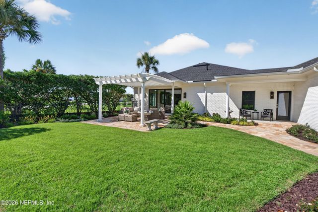 26 MARIA Place, Ponte Vedra Beach, FL 32082
