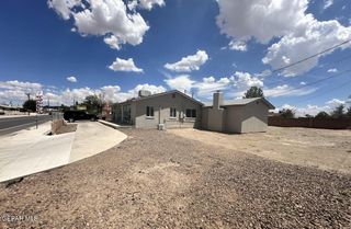 300 S 7th Street Street, Anthony, TX 79821