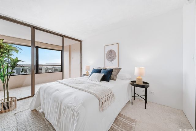 1717 Mott Smith Drive 2403, Honolulu, HI 96822