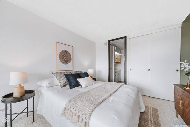 1717 Mott Smith Drive 2403, Honolulu, HI 96822