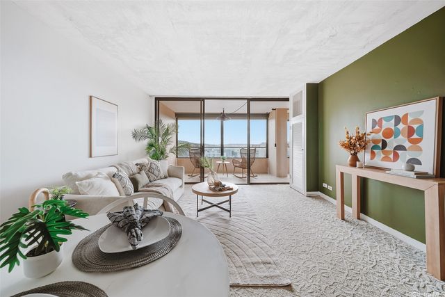 1717 Mott Smith Drive 2403, Honolulu, HI 96822