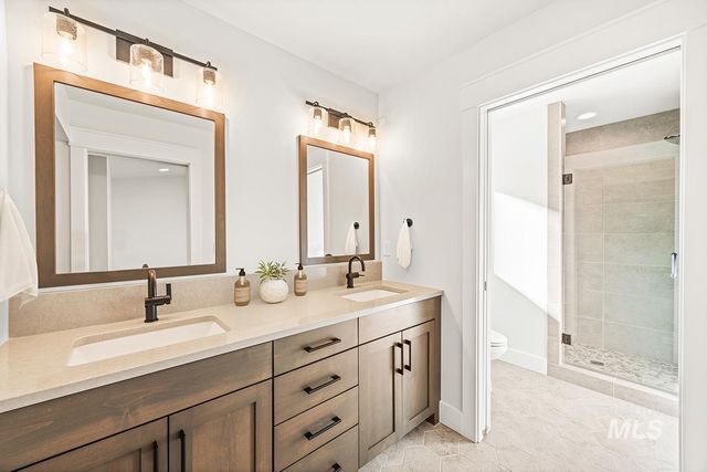 7062 S Cascabel Lane, Meridian, ID 83642