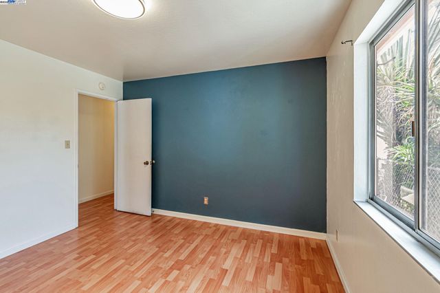 2538 E 16Th St, Oakland, CA 94601