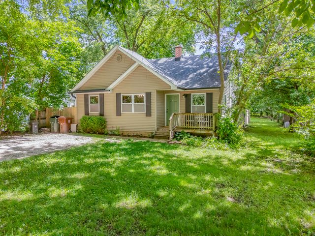 926 S Cedar Road, New Lenox, IL 60451
