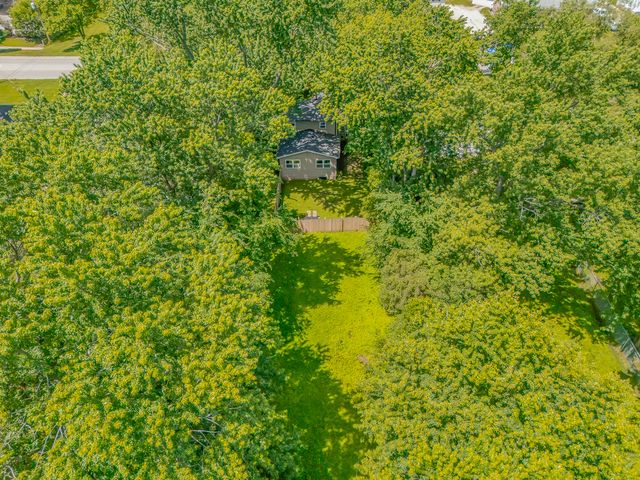 926 S Cedar Road, New Lenox, IL 60451