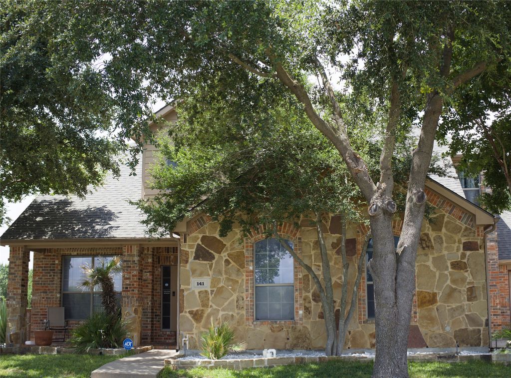 141 Parkside Road, Forney, TX 75126