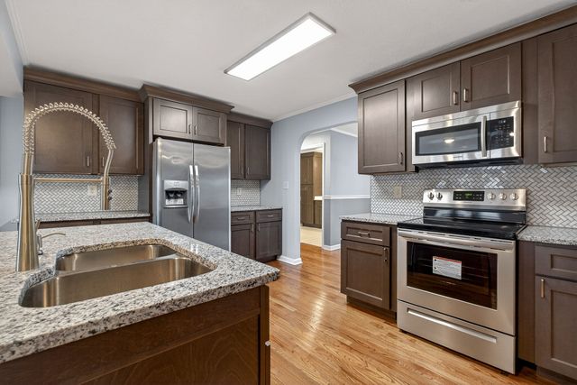 226 Roosevelt Rd, Mcminnville, TN 37110