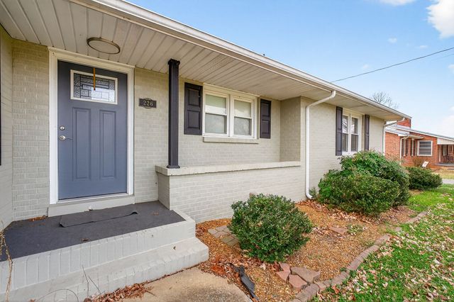 226 Roosevelt Rd, Mcminnville, TN 37110