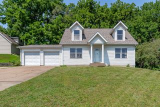 1148 Valley Drive, Riverdale, IA 52722