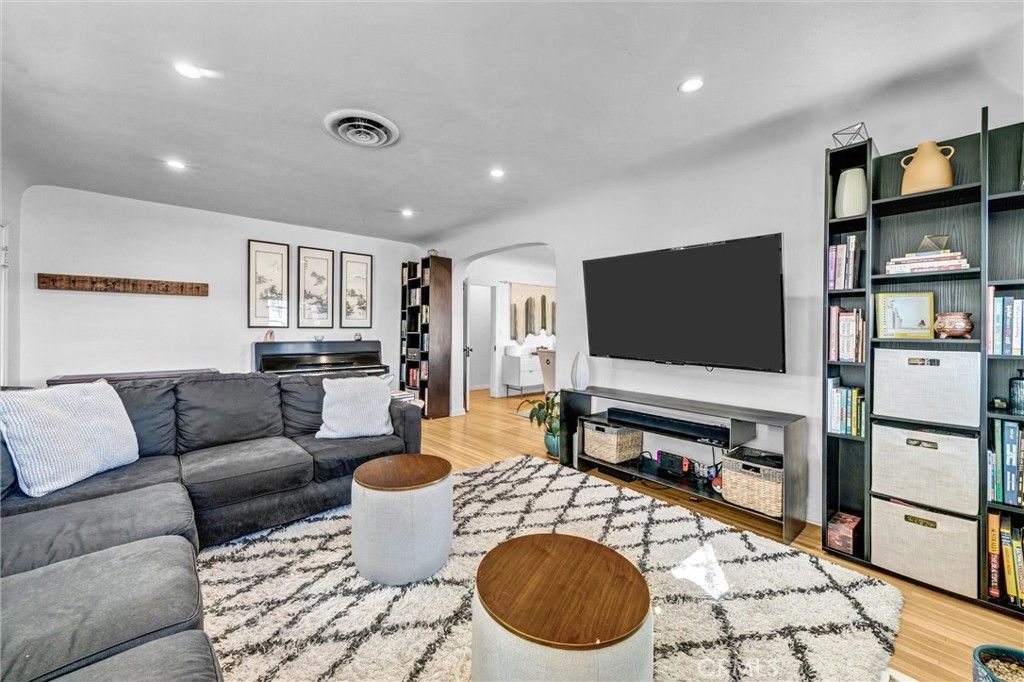 1048 S 1st Street, Alhambra, CA 91801 — photo 5