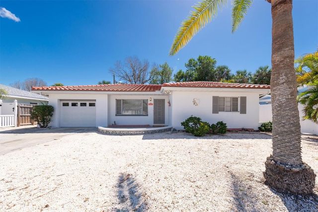 456 85TH AVENUE, St Pete Beach, FL 33706